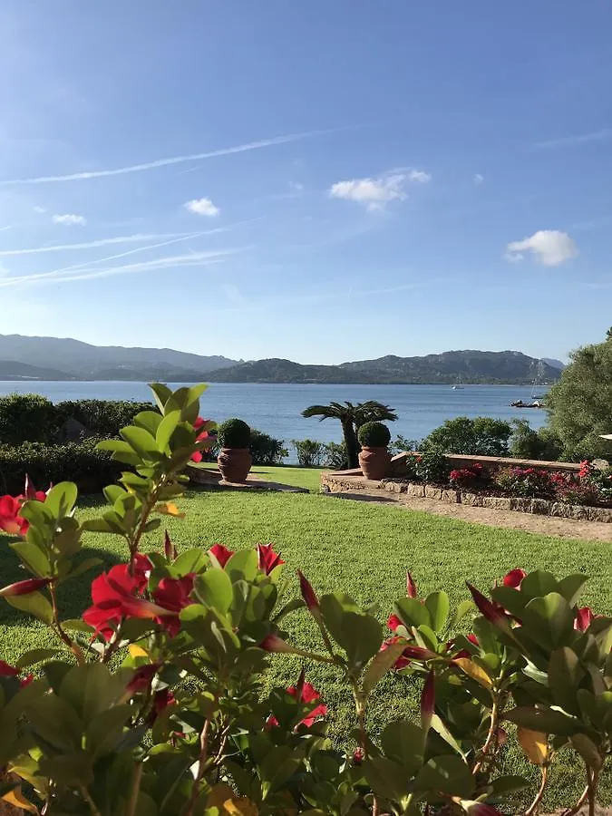 Villa Annalia contacts