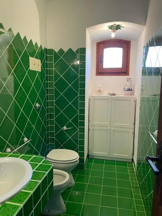 Villa Annalia Cannigione 0*,